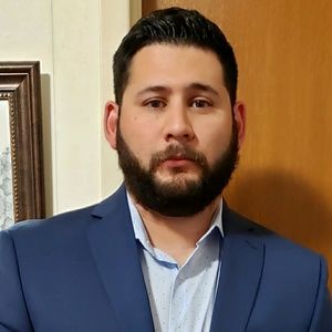 Meet your Posher, Alexandro